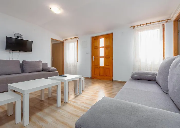 Vakantiehuis Gorgeous In Biograd Na Moru